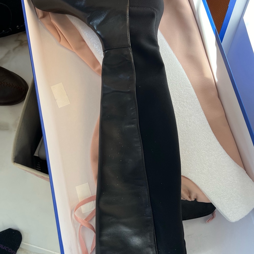 Stuart Weitzman boots - Picture 3 of 8